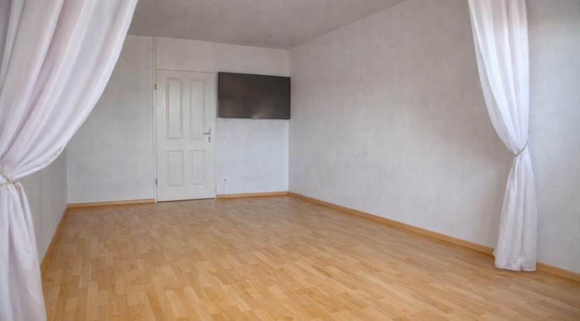 großes Schlafzimmer