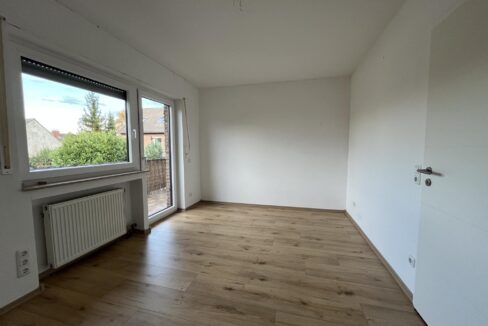 Esszimer/Kinderzimmer/Büro