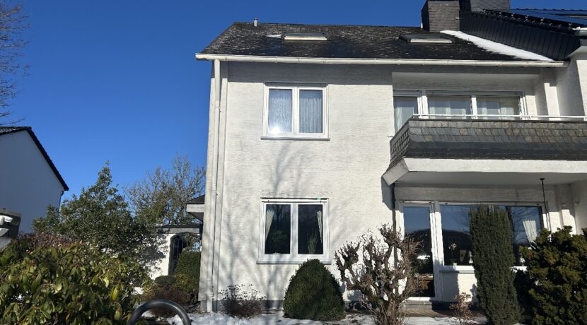 Straßenansicht Winter