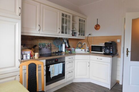 Küche im Erdgeschoss– kann für kleines Geld übernommen werden