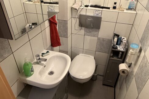 Gäste-WC im 1.OG