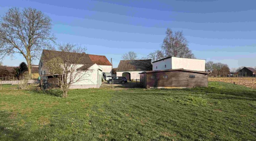 Zweifamilienhaus in Moers-Kapellen im Bauernhofstil