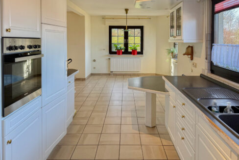 EG Küche und Essbereich