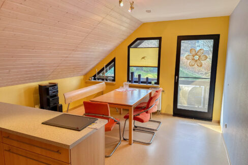 DG Wohnküche mit Balkon