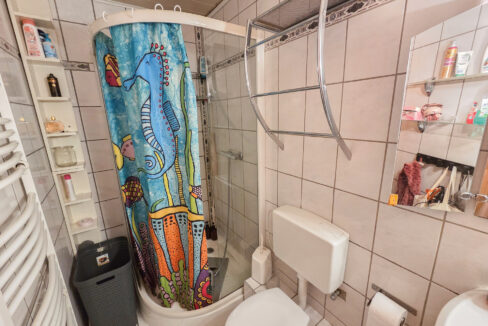 Bad Wohnung 2 - 1. OG