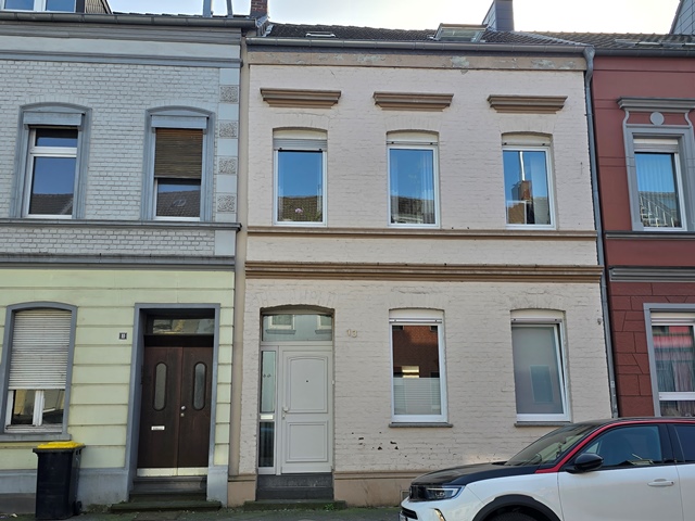 Charmantes Stadthaus Am Wasserturm Mönchengladbach