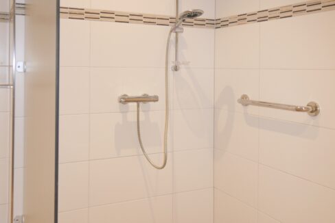 Behindertengerechtes Badezimmer