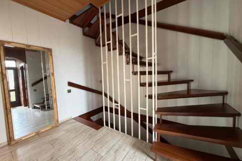 Eingangsflur mit Treppenhaus