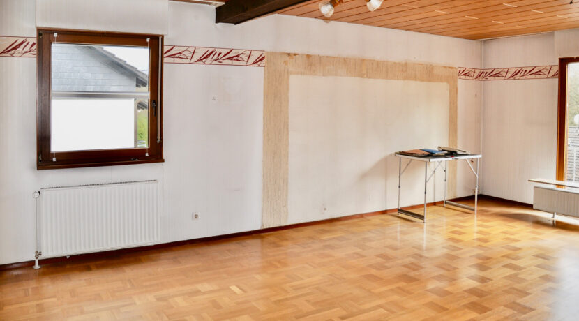 Wohn-/Esszimmer (EG)