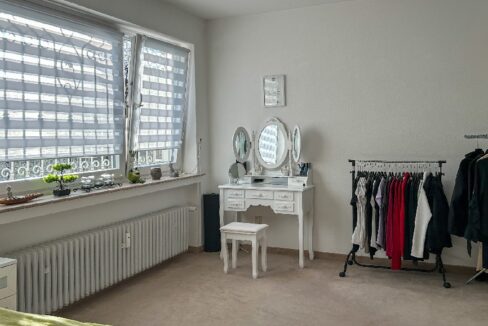 3. Zimmer (Kinderzimmer/Büro)