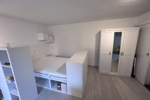 Wohn- / Schlafzimmer