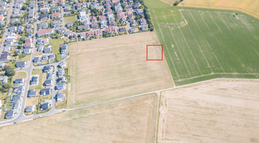 Eckgrundstück Randlage