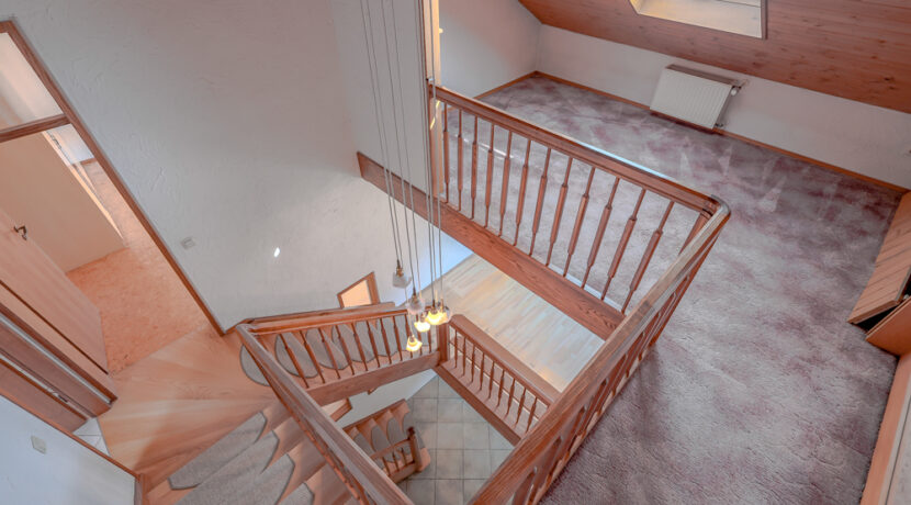 Treppenhaus DG + Galerie