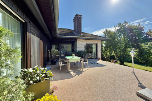 Südterrasse