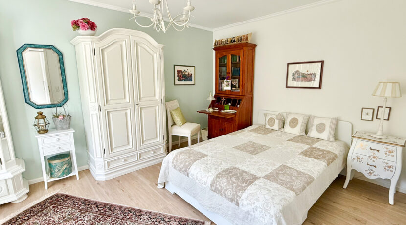 UG Schlafzimmer