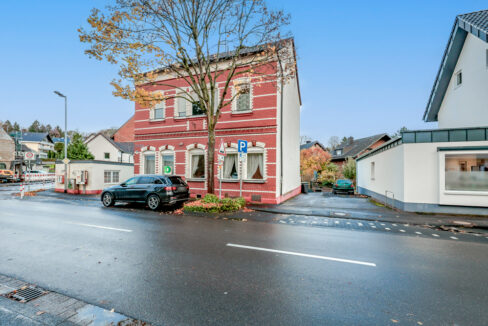 Straßenansicht