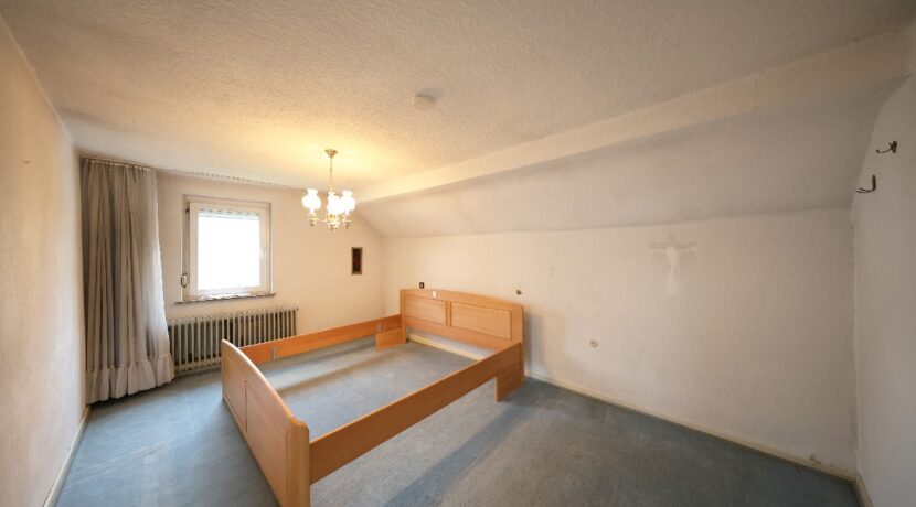 Zimmer im Dachgeschoss