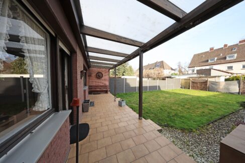 überdachte Terrasse