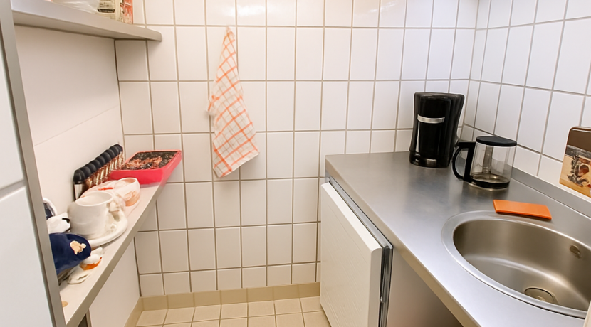 Teeküche im Untergeschoss