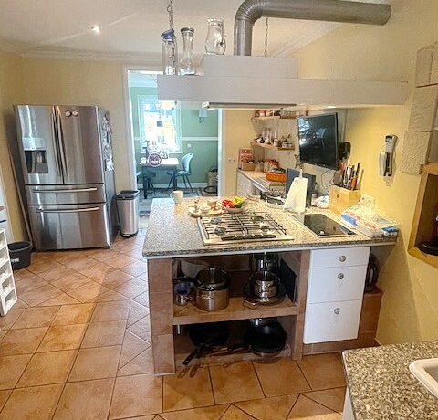 Küche (ohne Einbau)