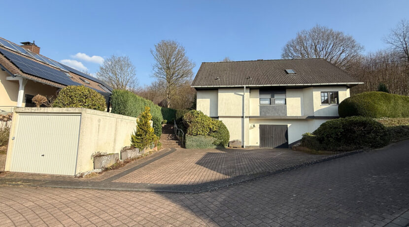Straßenansicht