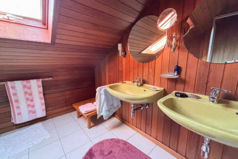 Badezimmer DG
