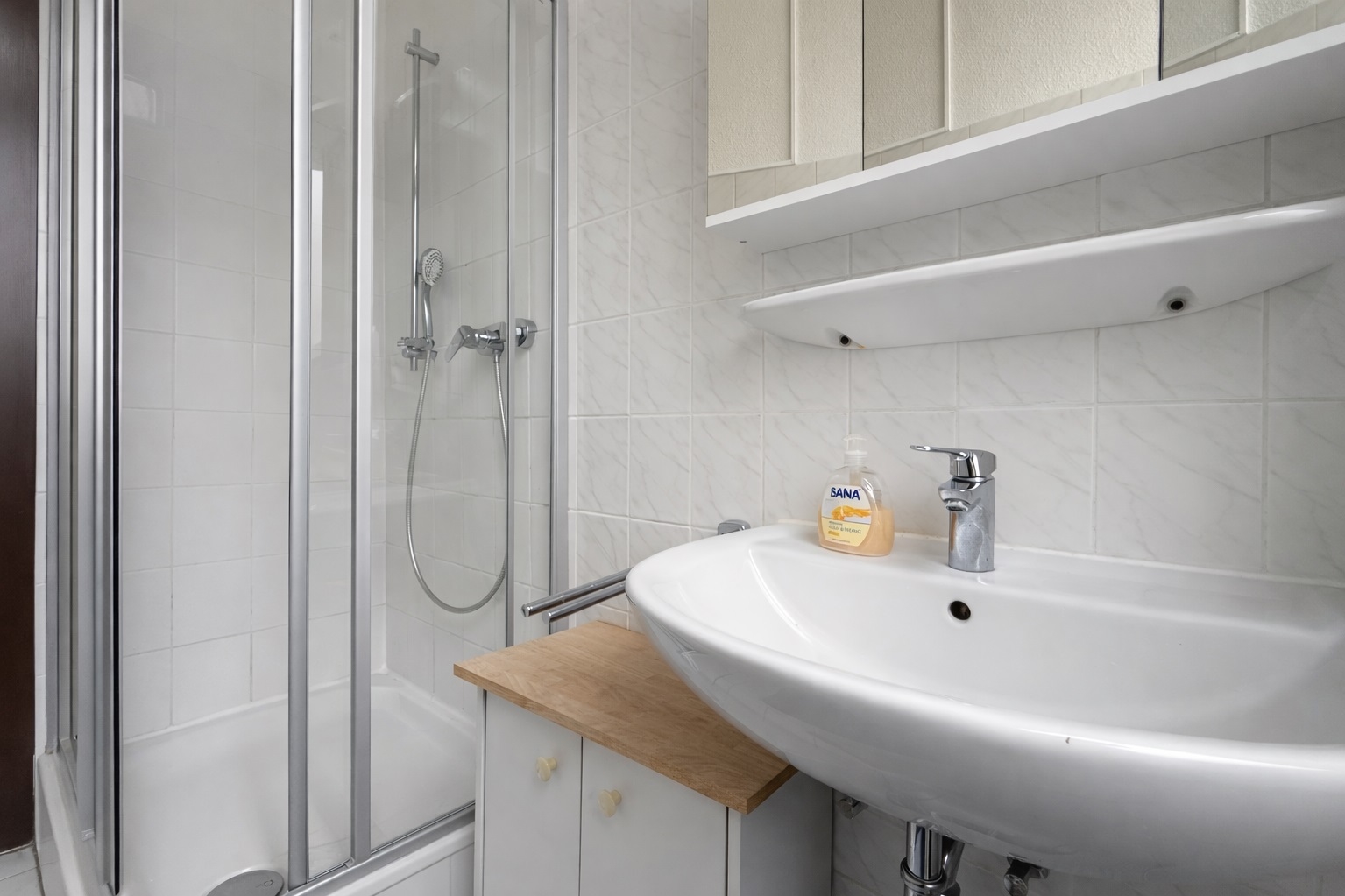 APPARTMENT IN KREFELD ZU MIETEN! - Foto 3