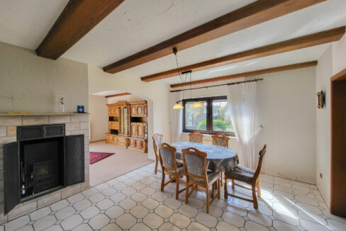 Essbereich mit Kamin EG