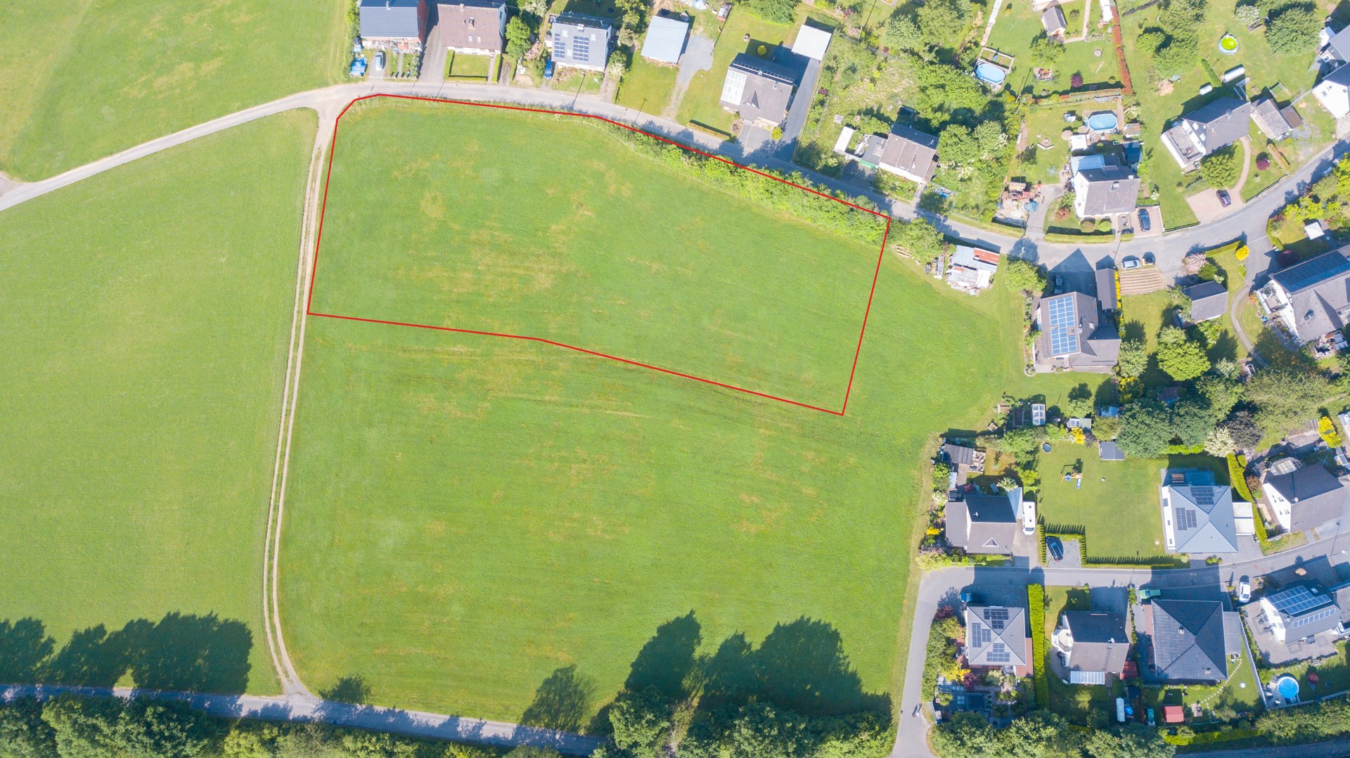 Mehrere Baugrundstücke, „noch zu vermessen“ in idyllischer Lage von Morsbach!