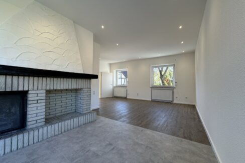 Essbereich mit Kamin