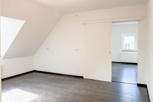 großzügige Wohnküche