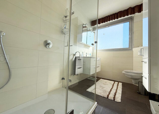 barrierearmes Duschbad