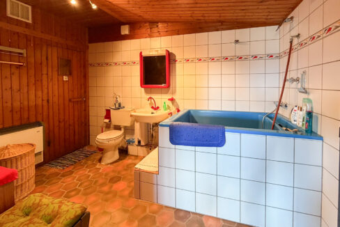 Badezimmer mit Sauna