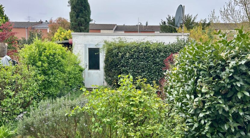 Garten/Zugang Garage