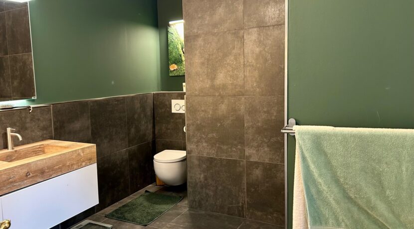 Elternbad im Erdgeschoss