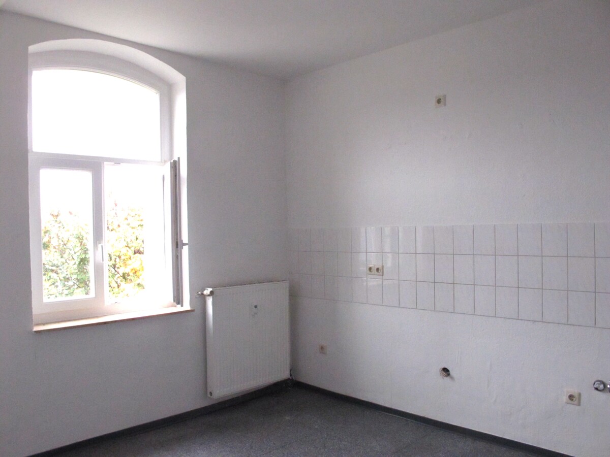 Schön und geräumig im Altbau - Photo 1