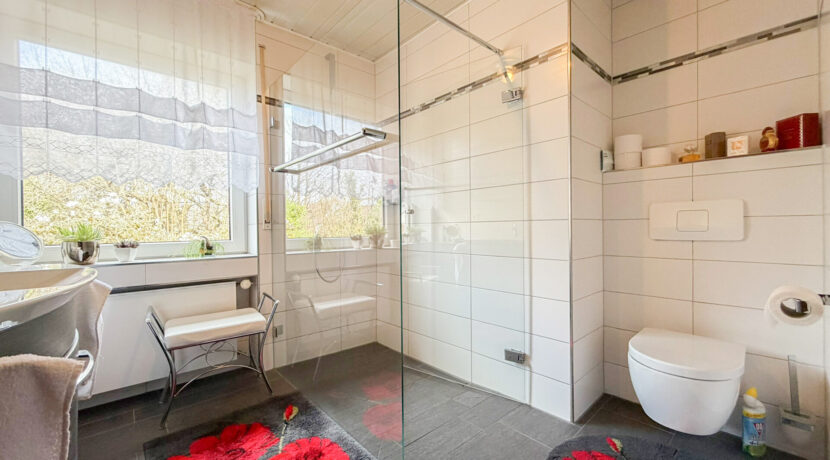 2. Ebene - Badezimmer (EG)