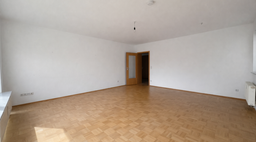 Wohn-/Esszimmer Foto II