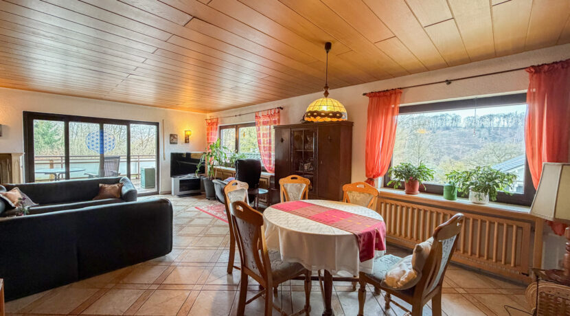 Wohn- / Esszimmer EG