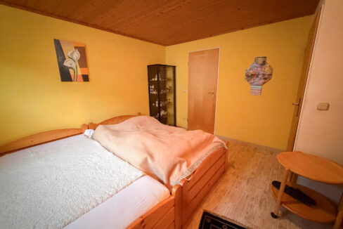 Schlafzimmer UG