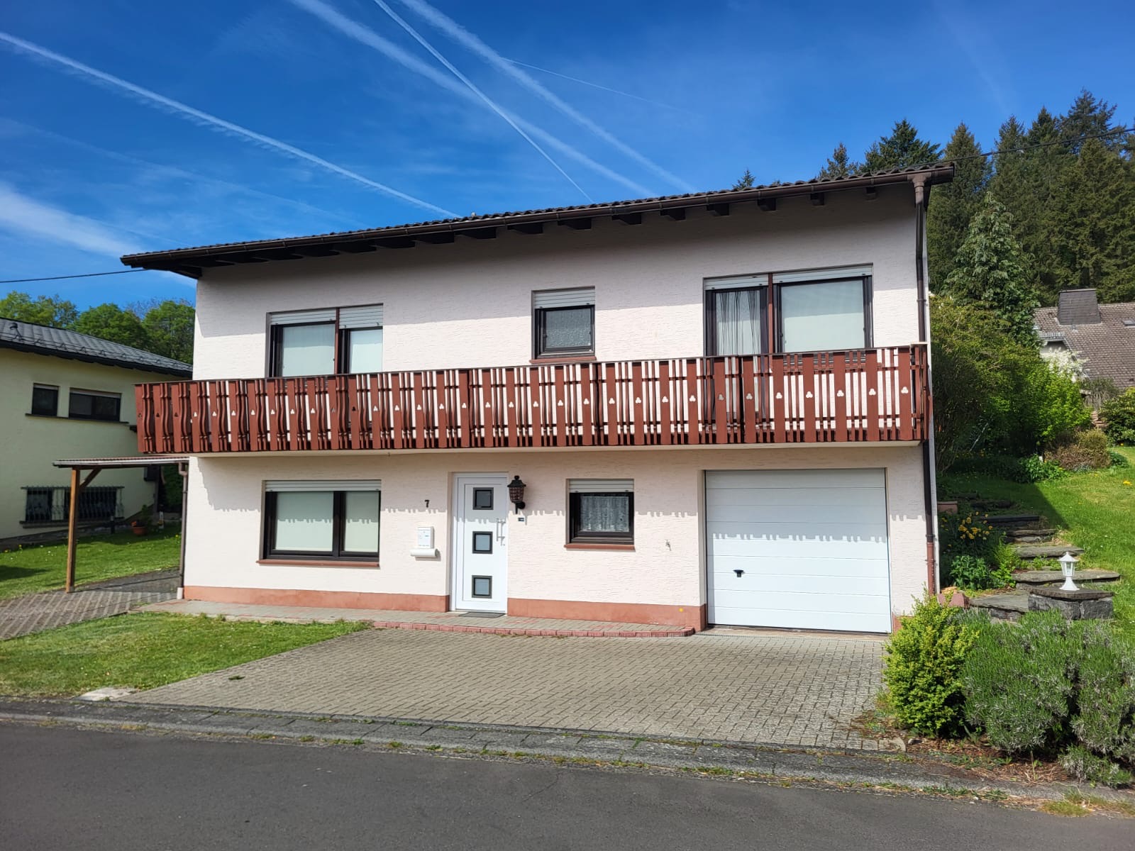 Charmantes Einfamilienhaus mit einem großen&gepflegten Garten!