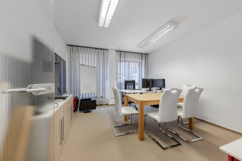 weiteres Büro