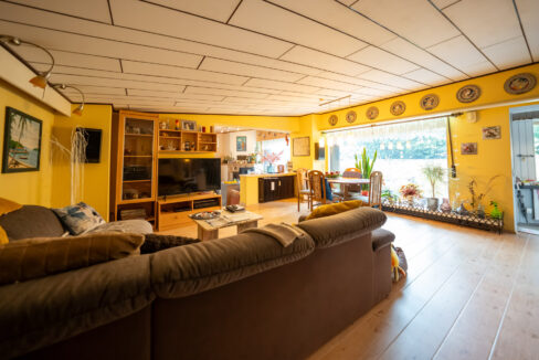 Wohnzimmer hinten