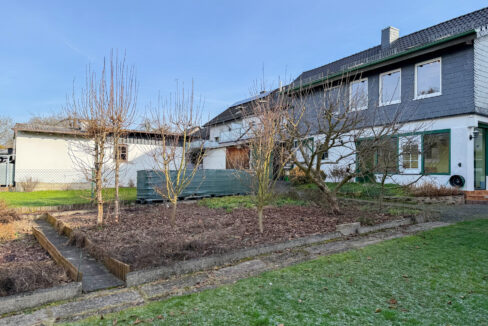 Beet und Regenwasserzisternen
