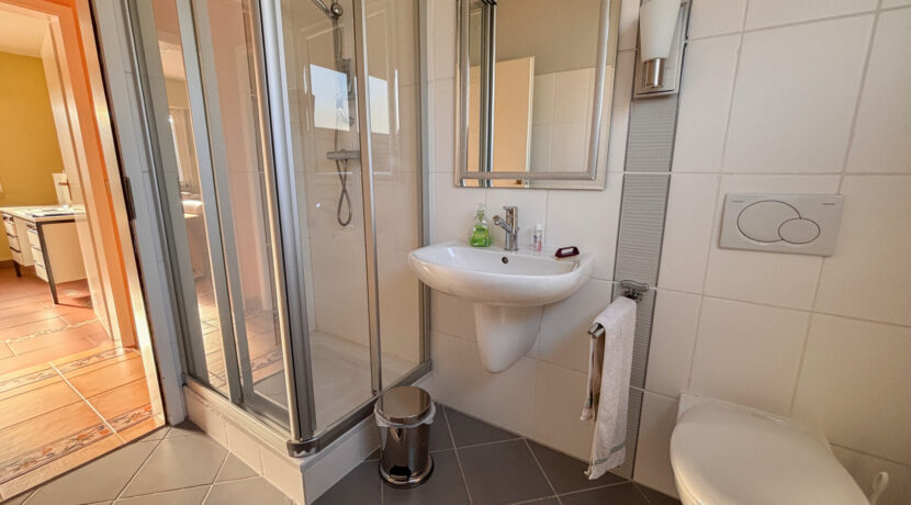 Badezimmer EG