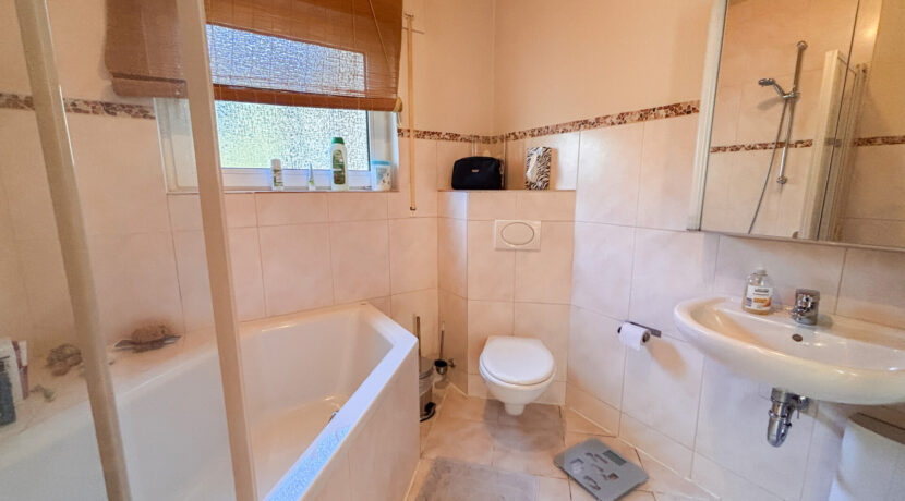 Badezimmer UG