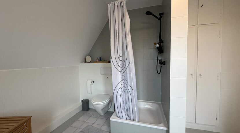 ...Dusche