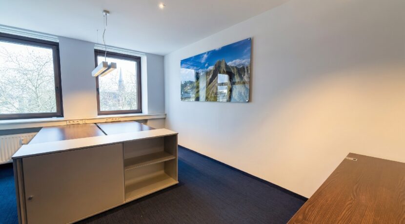 Doppelbüro