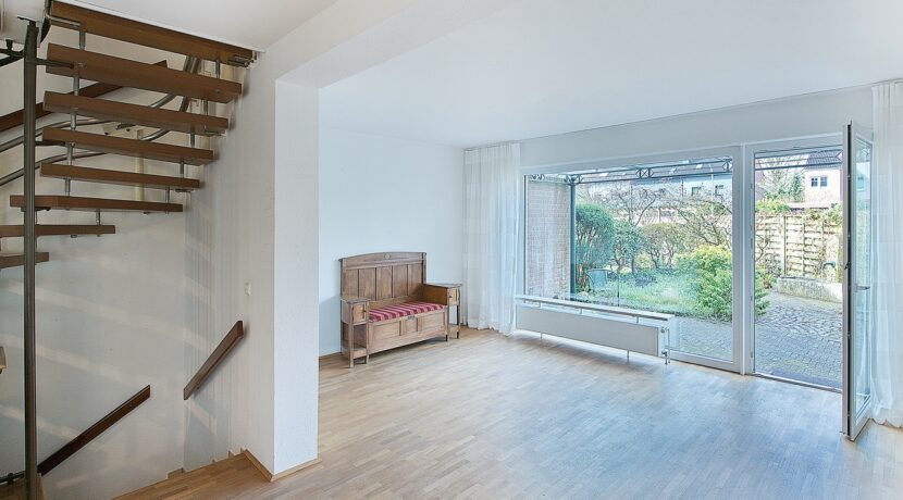 Wohnzimmer mit Terrasse