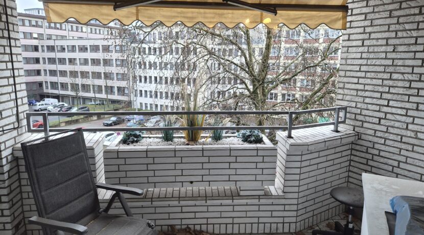 Balkon 1